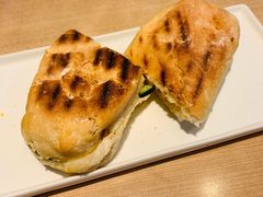 金枪鱼帕尼尼-必胜客(上海南站店)