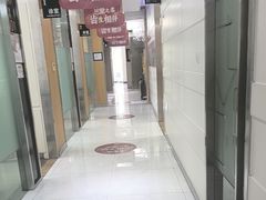 -雅悦齿科(顾村公园店)