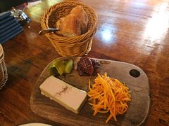 -羽深肉铺 Steak & Wine