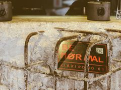 -BE NORMAL CAFE(霞溪路店)