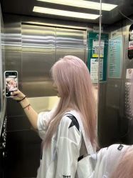 -苑苑发型设计
