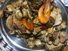 -东来菜馆•手抓海鲜家常菜•海鲜锅贴(鸽子窝店)