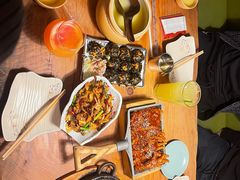 -干杯小木屋米酒店(罗斯福店)