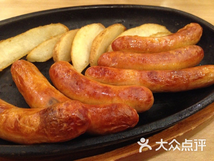 萨莉亚(南京西路店)特制果熏香辣烤肠图片 - 第180张