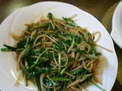 -小锅饭豆腐馆(太原街店)