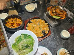 -南海底小海鲜·湘菜(鲁巷吴家湾店)