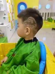 点击看大图 -爆米花儿童美发乐园