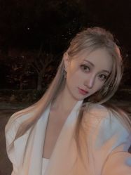 -东秀护肤造型