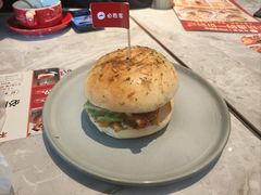 -必胜客(骡马市店)