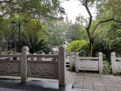 -莲生母婴月子中心(清水河公园店)