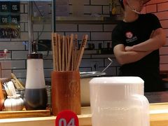 -百品聚旋转火锅(万德庄店)