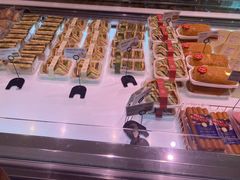 -巴黎贝甜(大宁国际商业广场店)