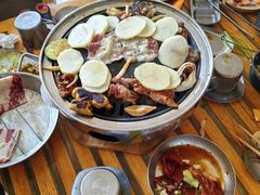 -叽叽扎扎烤肉场(生态城万达店)