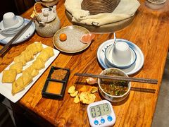 -滇香肴·云南菜蒸汽石锅鱼(云南北路店)