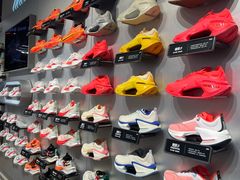 -李宁(大宁国际旗舰店)