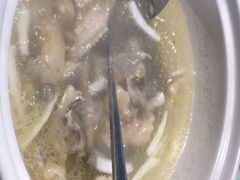 -龙泉人椰子鸡·糟粕醋·地标海南菜(龙昆南店)