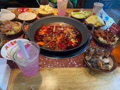 -赵美丽·重庆社区火锅·直营店(火车东站·中豪国际店)