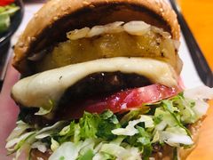 -The Habit Burger Grill 哈比特汉堡(复兴soho店)