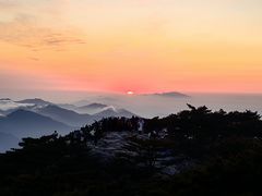 -黄山光明顶山庄
