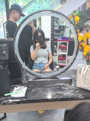 -诗悦发型烫染SALON