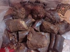 黑鸭鸭脖-绝味鸭脖(地铁站一店)