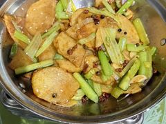 -秦扬居特色菜馆(上王村)
