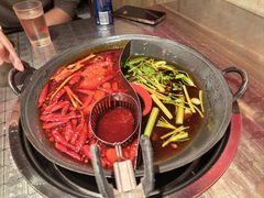 -朱光玉火锅馆(龙阳广场店)