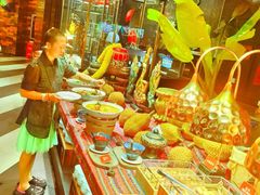 -四海一家自助餐(益田假日广场店)