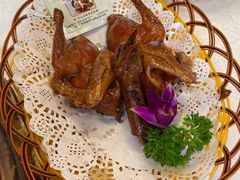-津津菜馆(绝没分店)