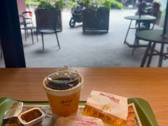 -麦当劳(杭州西湖银泰百货店)