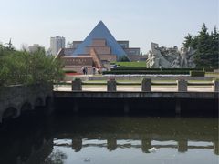 -上海市龙华烈士陵园