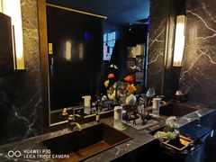 -YUE·6·西式融合餐厅(外滩六号店)