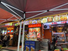 -老街烧烤大排档·地道湖北菜·龙虾馆(汉口火车站店)