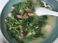 -明本湛江鸡•海鲜小厨(陈家祠店)