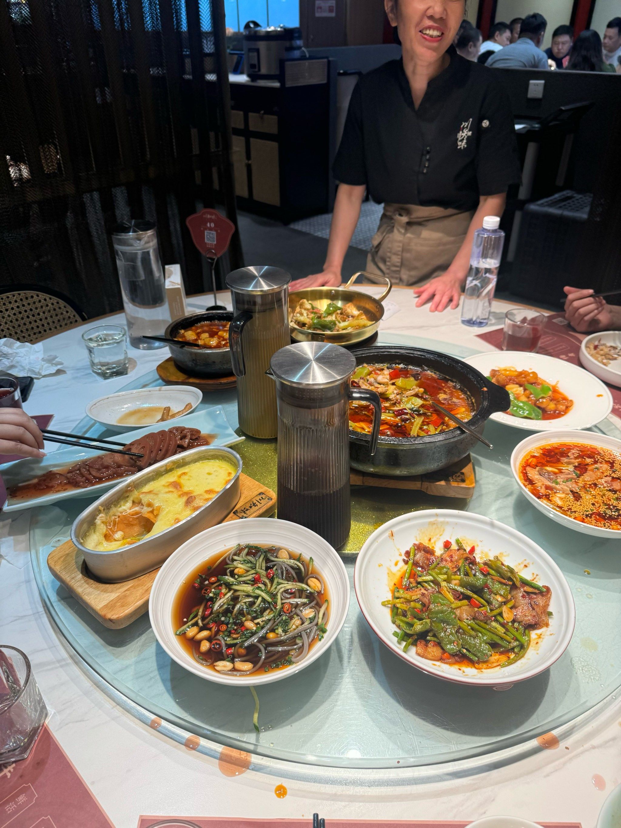 朋友聚餐不吃辣怎么行