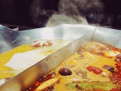台式麻辣锅-湊湊火锅·茶憩(杭州湖滨银泰in77店)