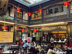 大堂-蔼若春.传承三十年云南菜(金碧公园店)