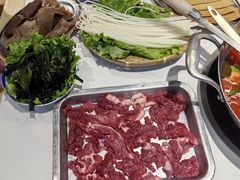 -王奋斗贵州酸汤牛肉火锅