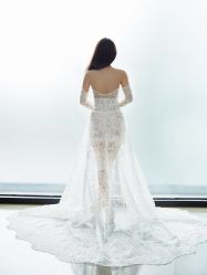 -Vera Wang婚纱礼服旗舰店
