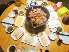 -茸梅路右拐龙虾-农家菜(松江店)