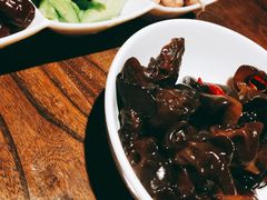 香拌木耳-穿越时尚餐厅(英武中路店)