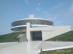 -郑东新区龙湖公共艺术中心