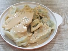 荠冷-利达汤圆馄饨(川公路店)