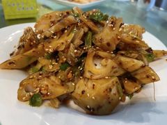 -瑞丰园庭院餐厅·白族传统家常菜