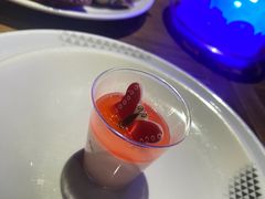 -东方明珠·空中旋转餐厅
