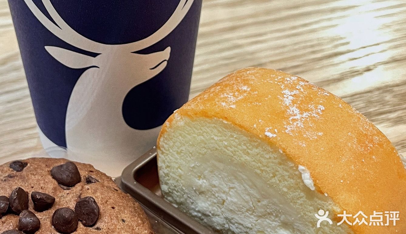 luckin才是真正的卷王[加油]