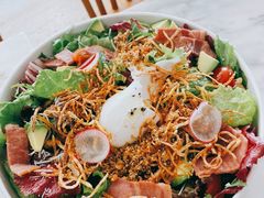 藜麦窝蛋沙拉-The Rug Cafe(王府中环店)