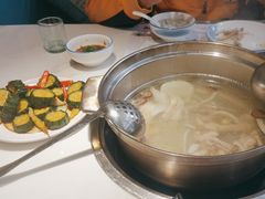 -三个椰子·现砍椰子鸡(金源CBD店)