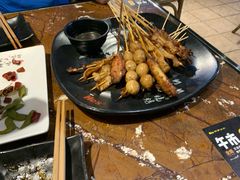 烤五花肉-何师烧烤·香辣蟹·川菜·30年老品牌(太古里旗舰店)