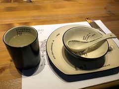 -临界音乐酒馆·小龙虾·江湖菜(华熙LIVE·鱼洞店)